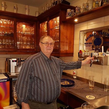 Landgasthof "Zur Linde" Irmelshausen Zewnętrze zdjęcie