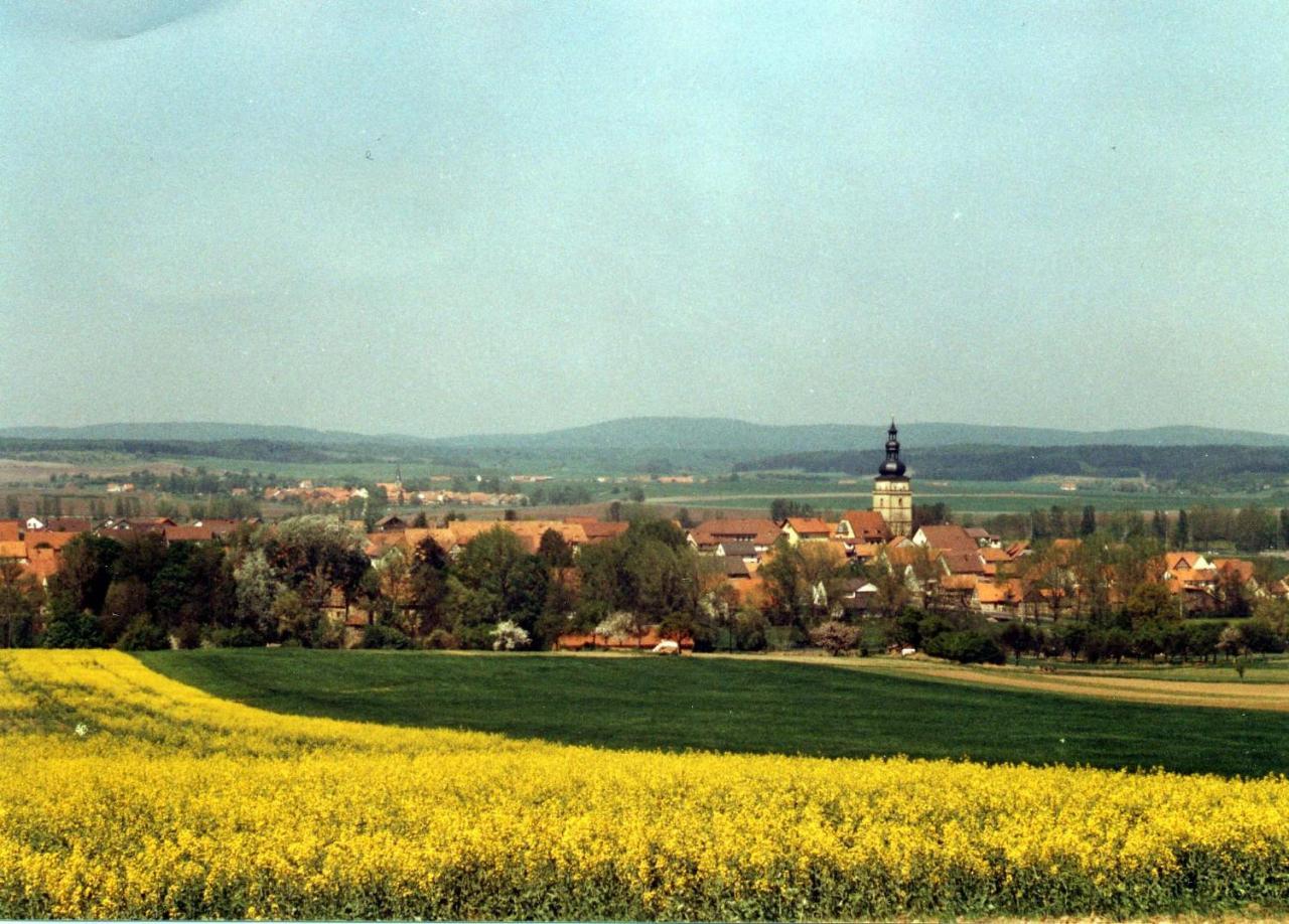 Landgasthof "Zur Linde" Irmelshausen Zewnętrze zdjęcie