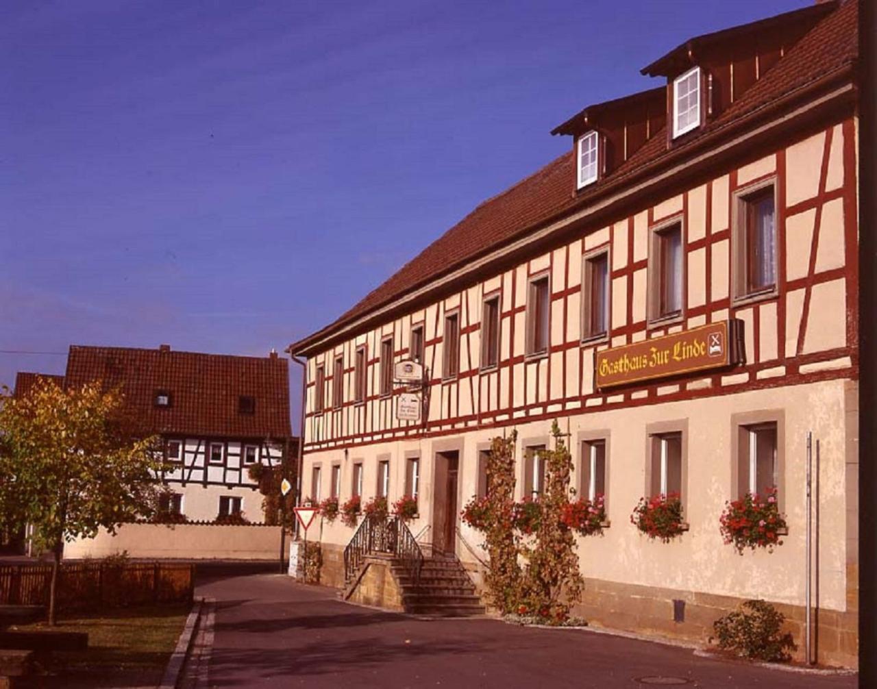 Landgasthof "Zur Linde" Irmelshausen Zewnętrze zdjęcie
